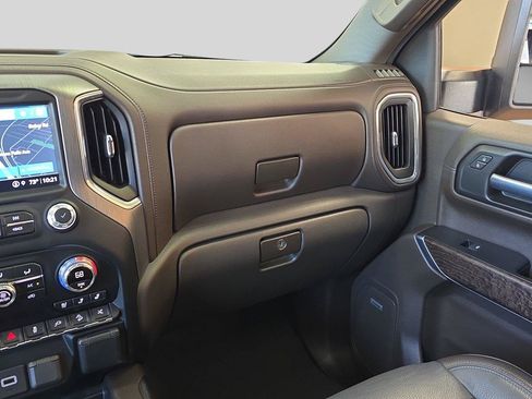 Used 2021 GMC Sierra 1500 Denali w/ Denali Ultimate Package AWD/4WD image 26