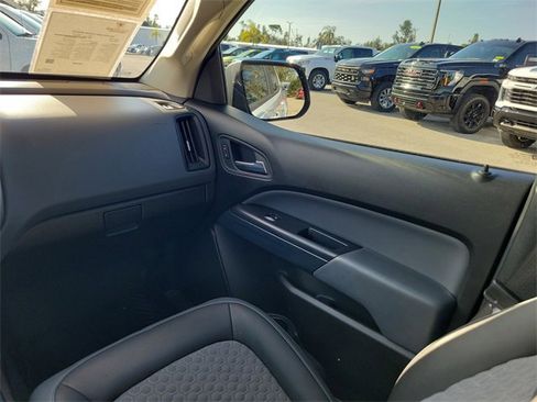 Used 2019 Chevrolet Colorado Z71 image 20