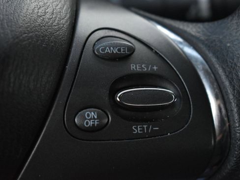 Used 2020 Nissan Murano S image 17