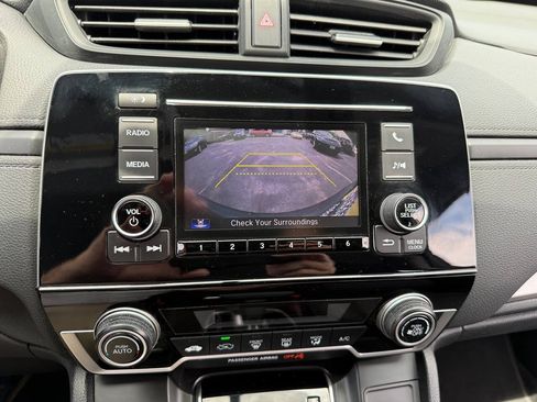 Used 2018 Honda CR-V LX image 91