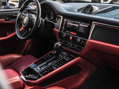 Used 2022 Porsche Macan GTS AWD/4WD image 38