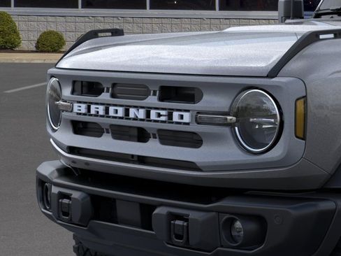 New 2025 Ford Bronco Big Bend w/ Black Diamond Package AWD/4WD image 19