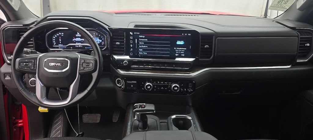 Used 2025 GMC Sierra 1500 Elevation w/ X31 Off-Road Package AWD/4WD image 6