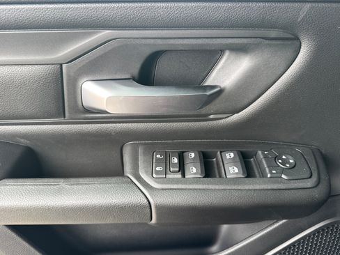 New 2026 RAM 1500 Express AWD/4WD image 10