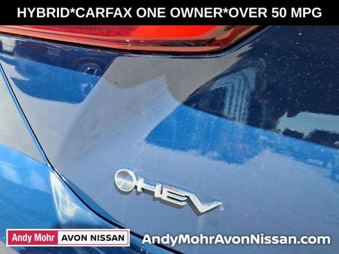 Used 2025 Toyota Camry SE FWD image 11