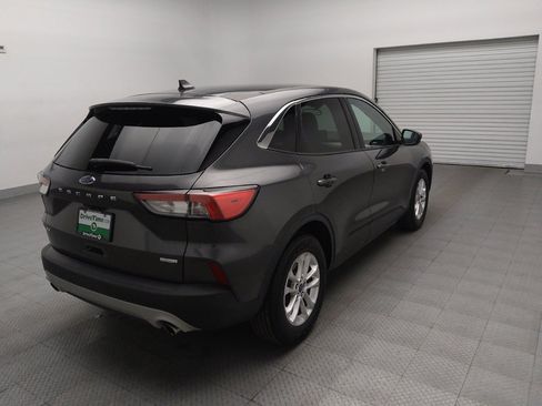 Used 2020 Ford Escape SE FWD image 9