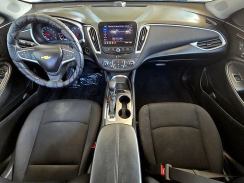 Used 2022 Chevrolet Malibu LT FWD image 9