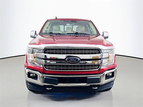 Used 2019 Ford F150 Lariat image 2