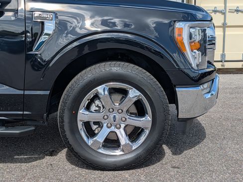 Certified 2022 Ford F150 XLT w/ Equipment Group 302A High RWD image 12