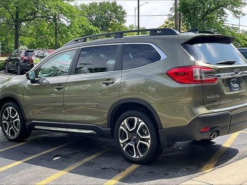 Used 2025 Subaru Ascent Limited AWD/4WD image 13