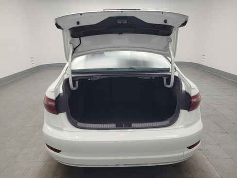 Used 2020 Volkswagen Jetta S w/ Driver Assistance Package image 29