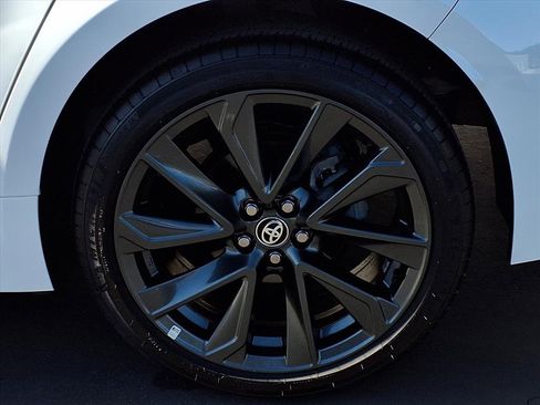 Certified 2025 Toyota Corolla SE image 4