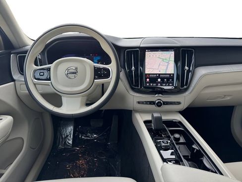 Certified 2024 Volvo XC60 B5 Plus w/ Climate Package AWD/4WD image 25