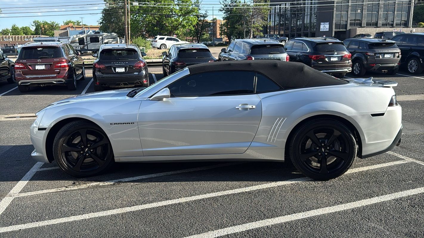 Used 2015 Chevrolet Camaro SS w/ RS Package RWD image 6