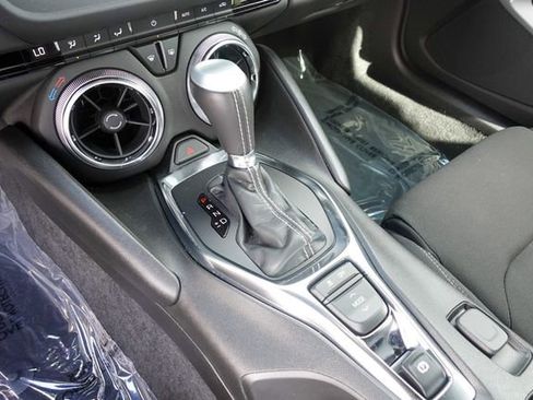 Used 2021 Chevrolet Camaro LT w/ RS Package image 23