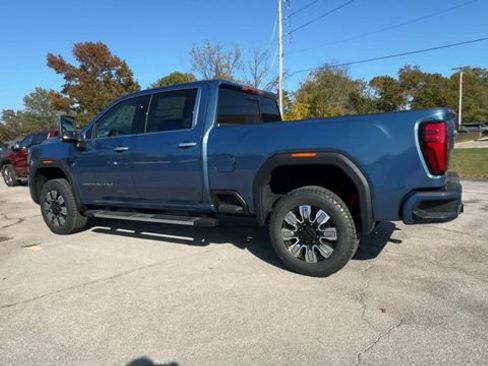 New 2026 GMC Sierra 2500 Denali w/ Denali Reserve Package image 6