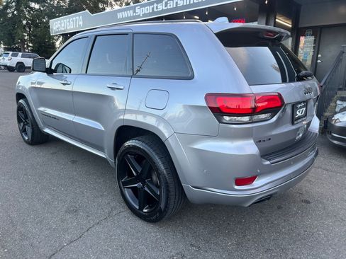Used 2020 Jeep Grand Cherokee High Altitude AWD/4WD image 3