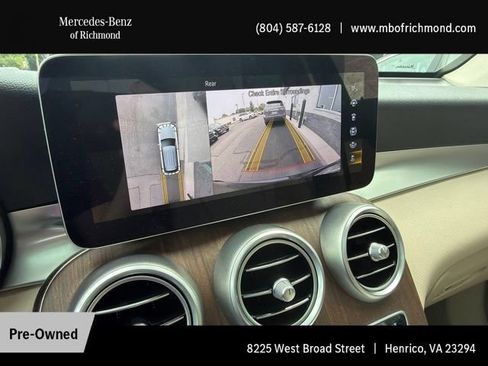 Used 2020 Mercedes-Benz GLC 300 4MATIC image 15