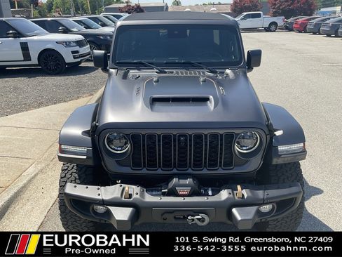 Used 2025 Jeep Wrangler Unlimited Rubicon 392 AWD/4WD image 26