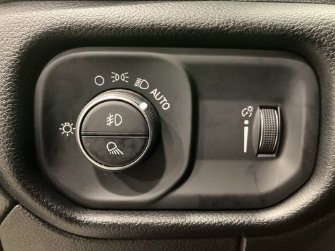 Used 2022 RAM 1500 Big Horn image 13