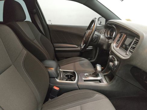Used 2022 Dodge Charger SXT image 21