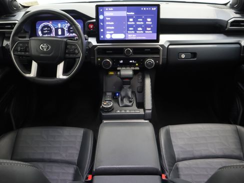 Certified 2025 Toyota 4Runner TRD Off-Road Premium w/ Tow Technology Package AWD/4WD image 34