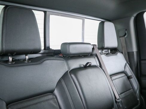 Used 2021 GMC Sierra 2500 Denali w/ Denali Ultimate Package AWD/4WD image 32
