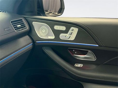 Certified 2025 Mercedes-Benz GLE 53 AMG GLE 53 AMG image 34