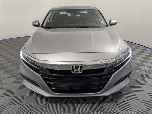 Used 2018 Honda Accord Touring image 22