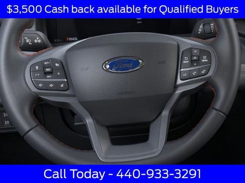 New 2026 Ford Explorer Active w/ Active Comfort Package image 14