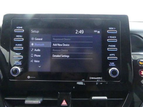 Used 2021 Toyota Camry SE FWD image 11