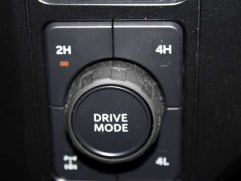 Used 2025 Ford F250 Platinum AWD/4WD image 51