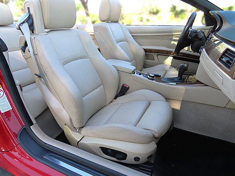 Used 2008 BMW 335i Convertible RWD image 23