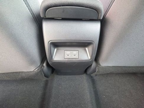 Used 2025 Toyota Corolla LE FWD image 23