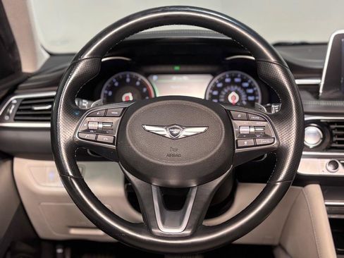 Used 2019 Genesis G70 2.0T Advanced RWD image 15