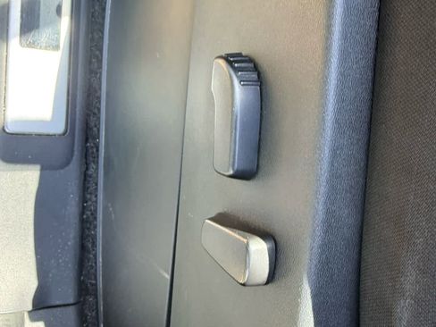 Used 2023 Nissan Frontier PRO-4X w/ Tow Package AWD/4WD image 13