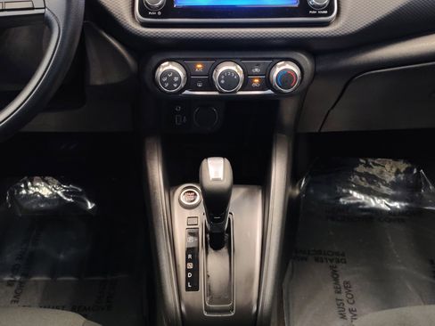 Used 2025 Nissan Kicks Play S FWD image 22