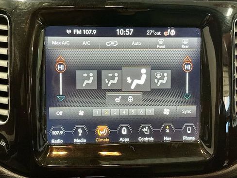 Used 2018 Jeep Compass Limited w/ Navigation Group image 16