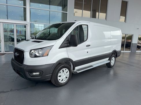 Certified 2025 Ford Transit 250 Low Roof w/ Exterior Upgrade Package RWD image 2