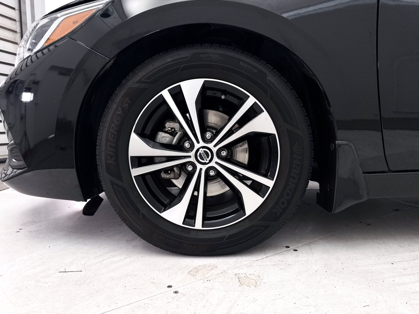 Used 2022 Nissan Sentra SV w/ Trunk Package FWD image 4