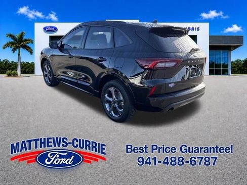 Certified 2023 Ford Escape ST-Line Select w/ Tech Pack #2 AWD/4WD image 6
