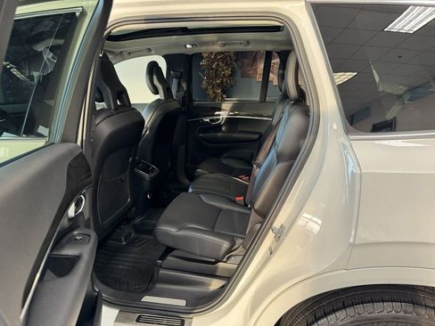 Used 2018 Volvo XC90 T5 Momentum w/ Convenience Package image 43
