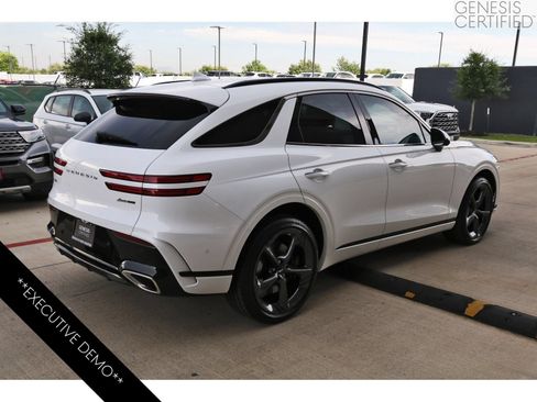 Used 2026 Genesis GV70 3.5T Sport Prestige AWD/4WD image 9