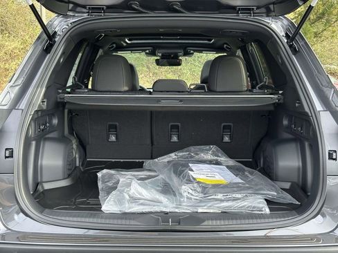 New 2026 Subaru Forester Premium image 12