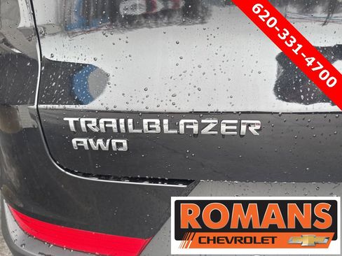 New 2025 Chevrolet TrailBlazer ACTIV w/ Convenience Package image 12