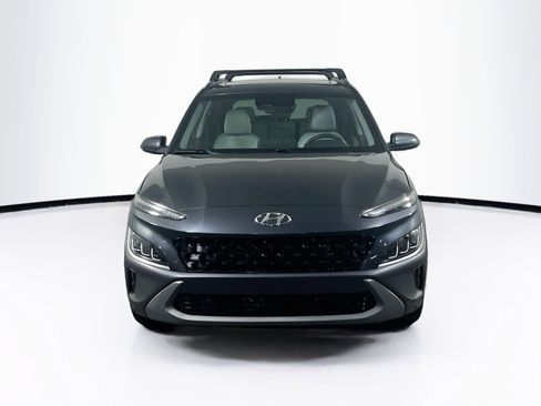 Used 2023 Hyundai Kona Limited image 2