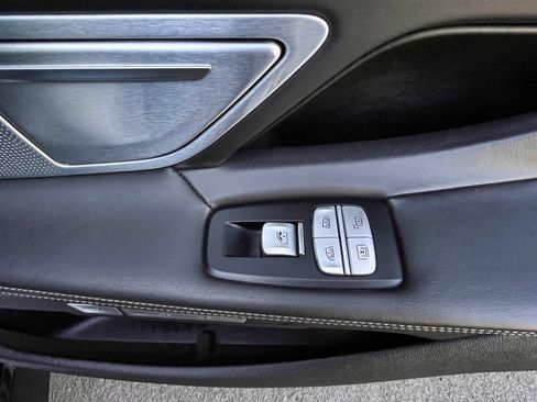 Used 2018 BMW M760i xDrive w/ Luxury Rear Seating Package AWD/4WD image 34