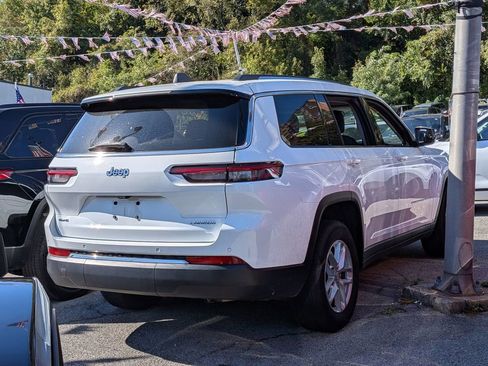 Used 2024 Jeep Grand Cherokee L Laredo image 5