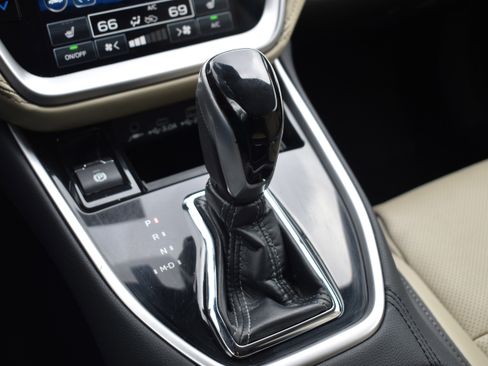 Used 2024 Subaru Outback Limited image 26