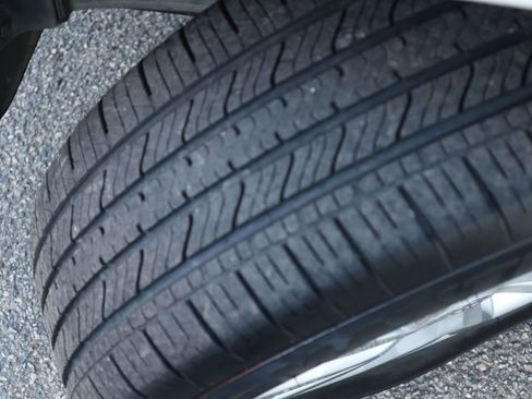 Used 2011 Nissan Murano SL w/ Navigation Pkg image 37